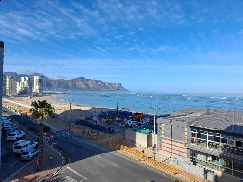 To Let 2 Bedroom Property for Rent in Strand Western Cape